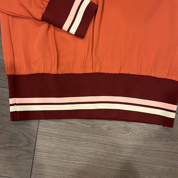 Scotch and Soda off red top - Picture 3 of 3